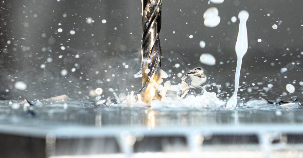 Coolant splashes off of mill part